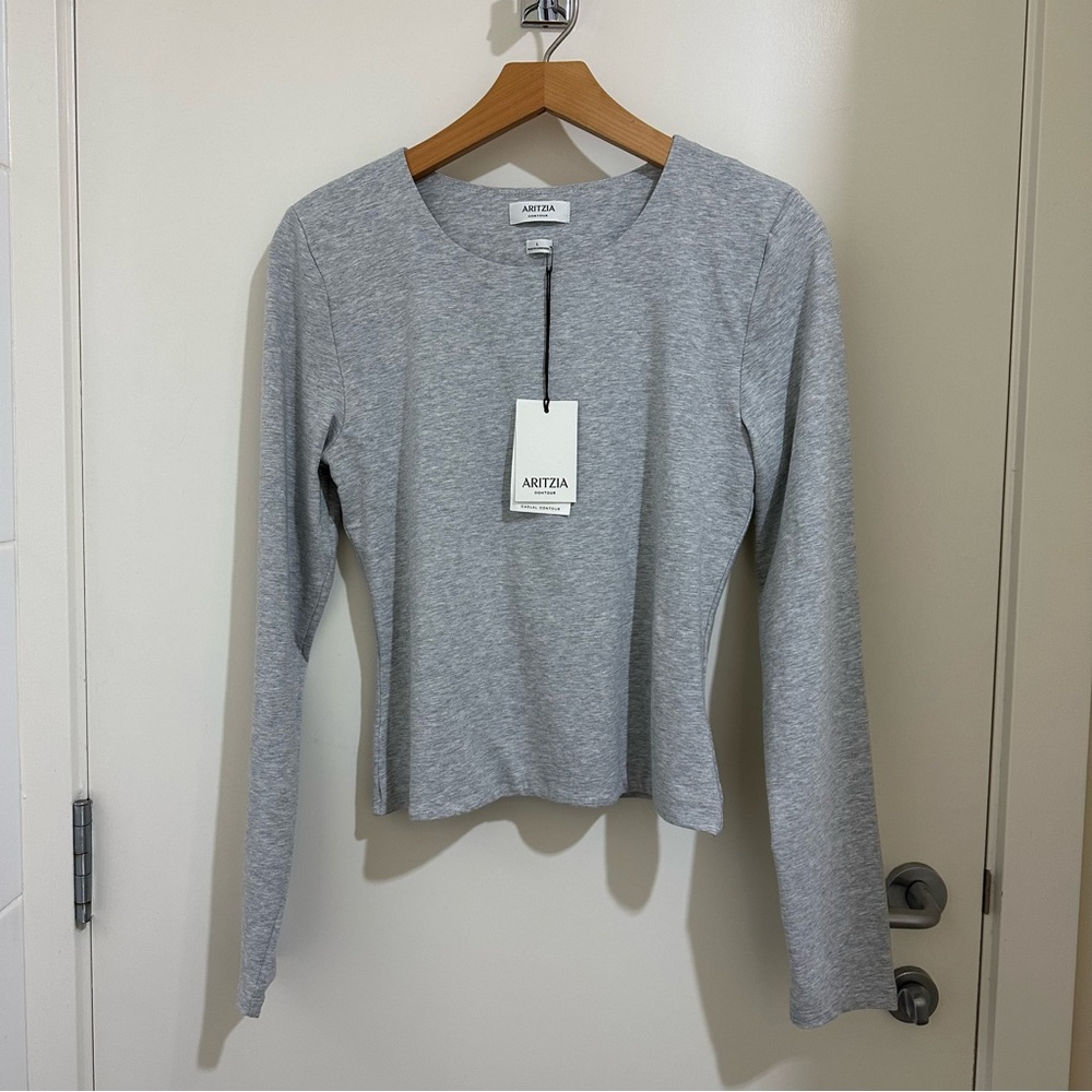 Aritzia Heather Gray Long Sleeve Contour top